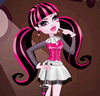 Habille la belle Draculaura